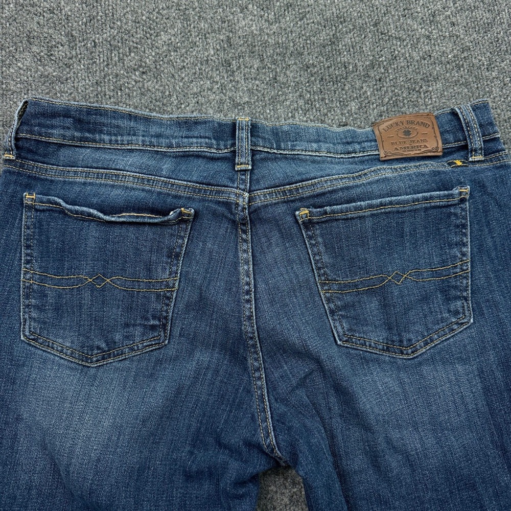 Lucky Brand Sweet Straight Jeans Womens 16/33 Blue Medium Wash Stretch Denim - Picture 7 of 12